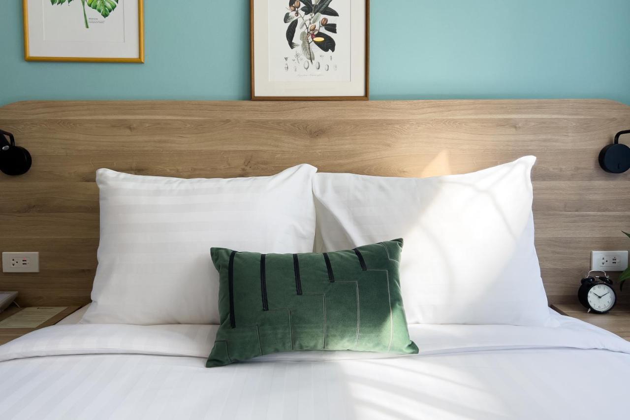 Wellness Stay & Hotel Sukhumvit 107 Banguecoque Exterior foto